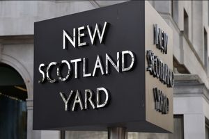 هویت فرد متهم به آتش‌سوزی عمدی در املاک نخست وزیر انگلیس مشخص شد