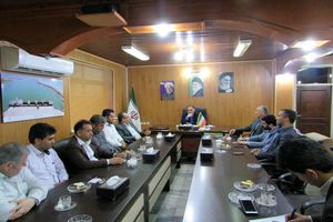 شوراها بر روی منافع عمومی و توسعه زیرساختهای شهرستان متمرکز شوند