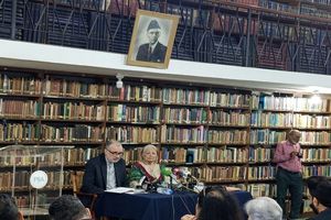 دیپلماسی دفاعی ایران در اوضاع کنونی بر پایه دفاع قاطعانه از خاک وطن است