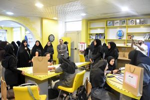 کتابخانه‌های عمومی می‌توانند پایگاه تعامل و هم‌افزایی بین‌نسلی باشند