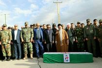 پیکر خلبانان شهید محمدباقر ندری و علی افروغ تشییع شد