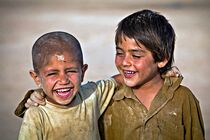 رونمایی از نخستین کتاب کودکان کار هرمزگان