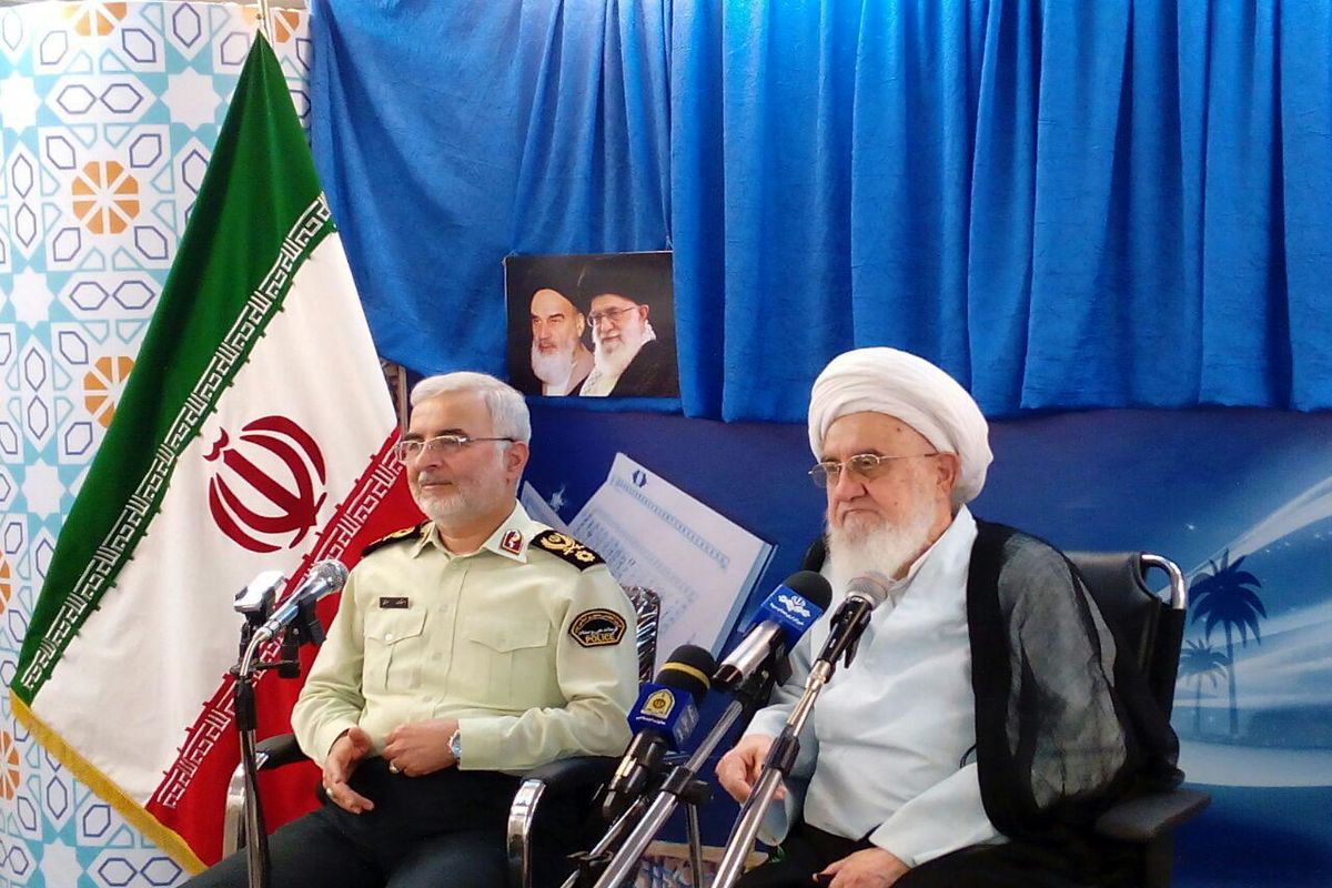 دیدار سردار مومنی