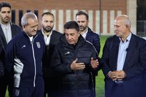 پزشکیان در مرکز ملی فوتبال پا به توپ شد