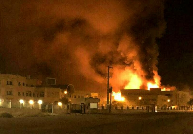 اتصالی برق عامل آتش سوزی در دانشگاه پیامنور اوز لارستان
