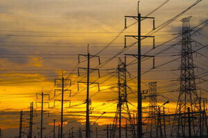 مصرف برق در خوزستان اوج گرفت! / چه بلایی در تابستان در انتظار است؟