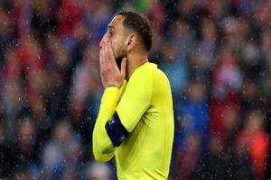 منچستر یونایتد برای جذب دوناروما دست به کار شد