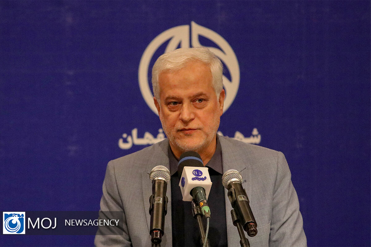 اولین نشست خبری علی قاسم زاده شهردار اصفهان