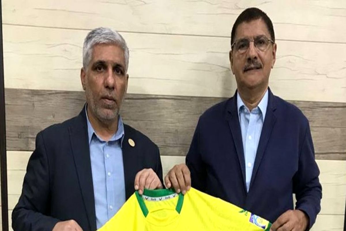 تاوارس سرمربی جدید نفت آبادان