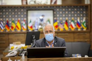 برقراری خط هوایی بین ایران و ارمنستان پیگیری می‌شود