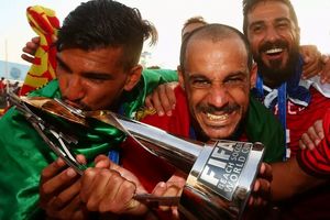 سرمربی تیم ملی فوتبال ساحلی جام قهرمانی آسیا را به مردم ایران تقدیم کرد