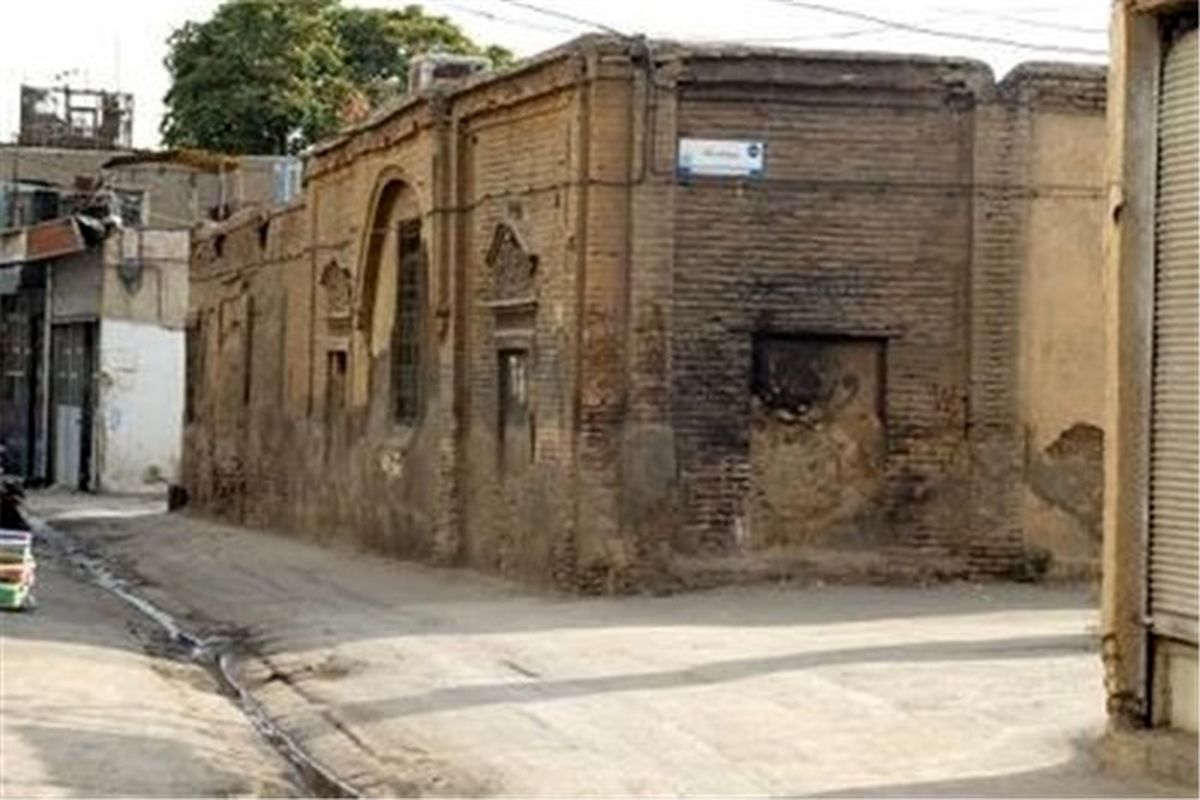 بافت فرسوده به انبوه‌سازان