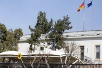 فعالیت ادامه دارد، به شایعات توجه نکنید