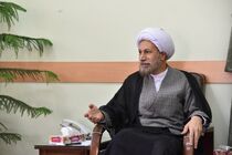 جراحِ قابل، لزوماً مدیر لایقی نیست/ ما در حوزه پزشکی شعار زیاد می دهیم ولی عمل نمی کنیم