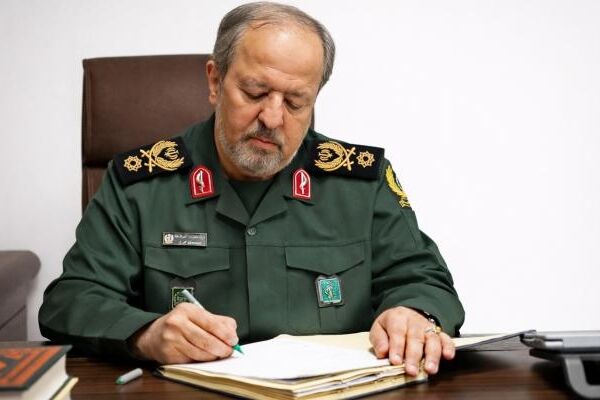 حضور امت اسلامی در تشییع قائد شهید، یوم الله تاریخی و پشتوانه راهبردی قدرت دفاعی ایران است