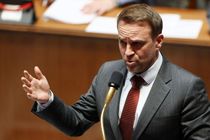 وزیر صنعت فرانسه از واکنش متناسب با تعرفه‌های آمریکا خبر داد