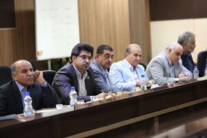دولت ارز را در اختیار بازار ثانویه قرار دهد