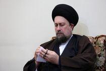 سید حسن خمینی  به سید محمد خاتمی تسلیت گفت