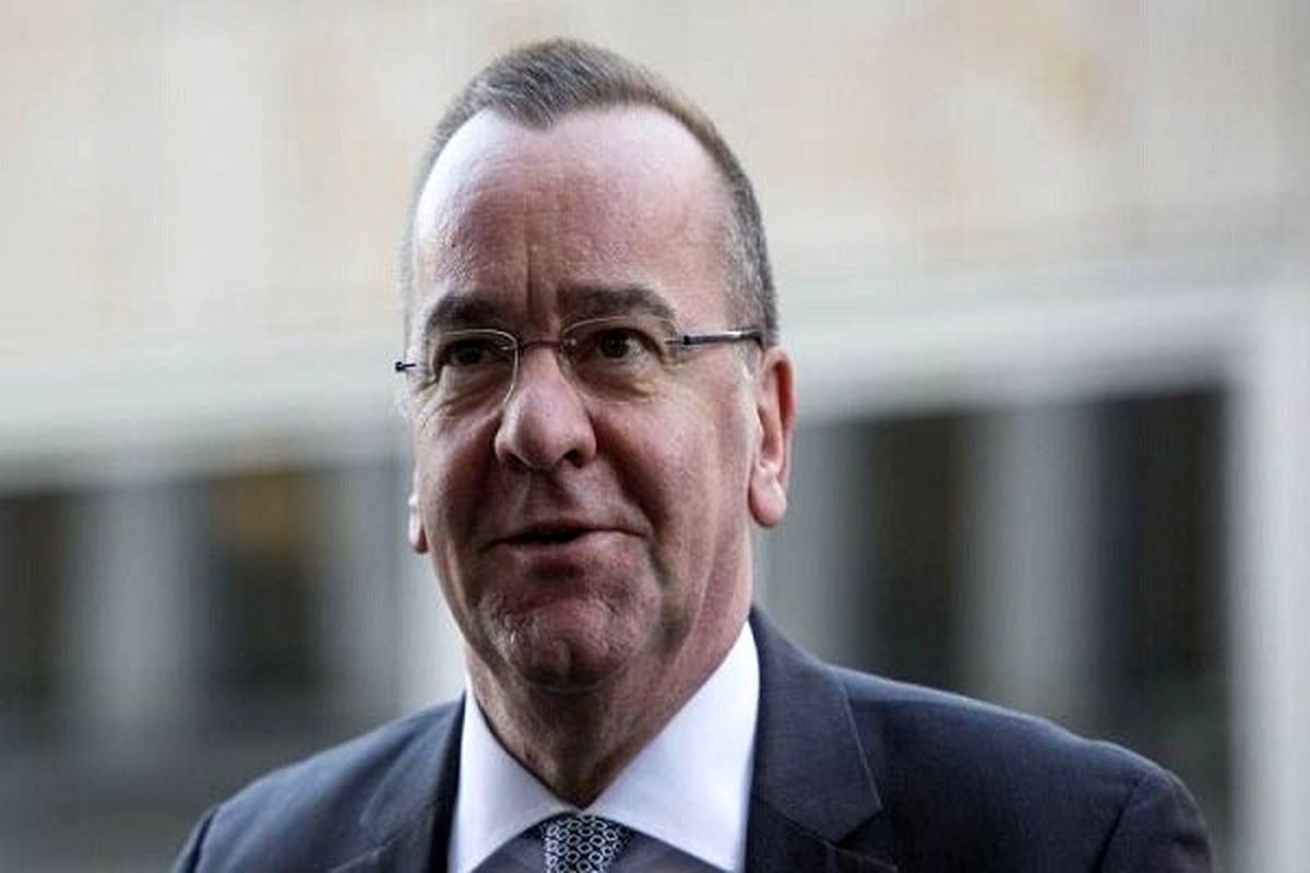 وزیر دفاع آلمان