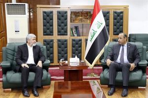 مرز زمینی عراق همزمان با عید فطر به روی زائران ایرانی بازگشایی شود