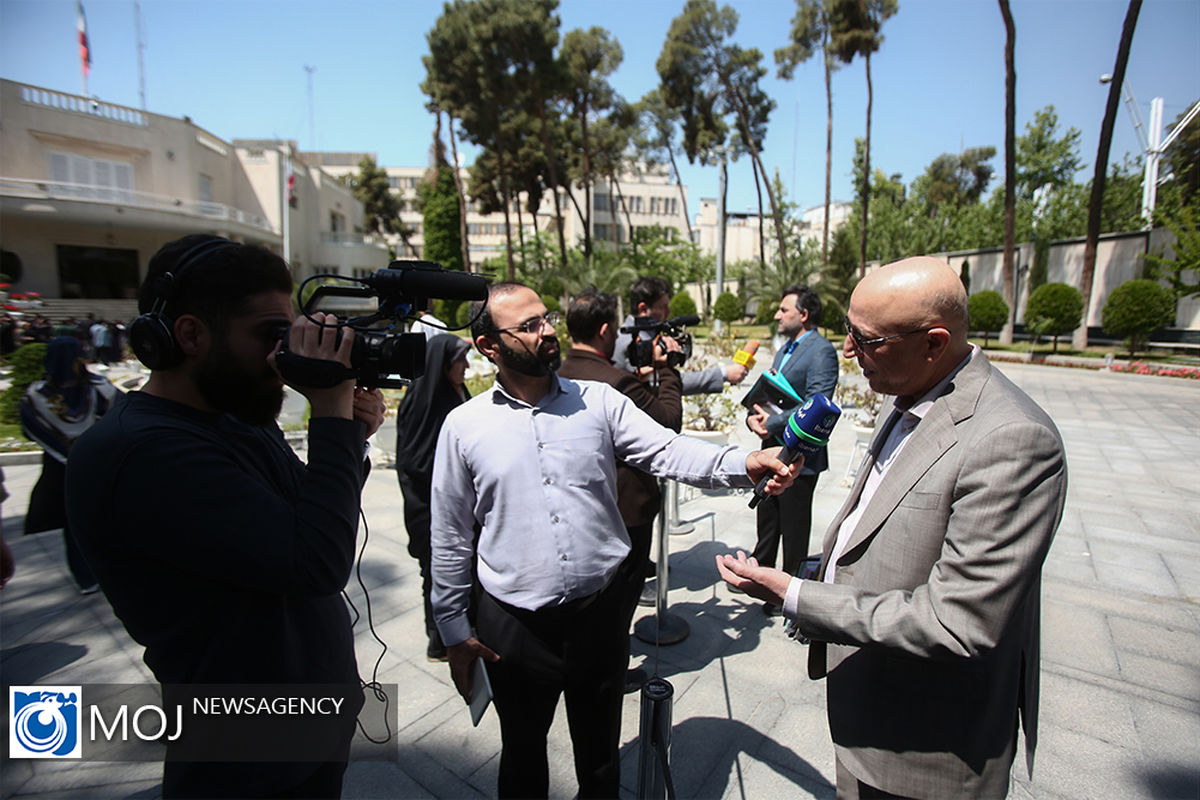 حاشیه جلسه هیات دولت - ۳۰ فروردین ۱۴۰۲