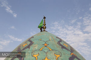 خدام آستان مقدس امامزاده سیدجعفر محمد( ع) یزد به مناطق سیل زده اعزام شدند