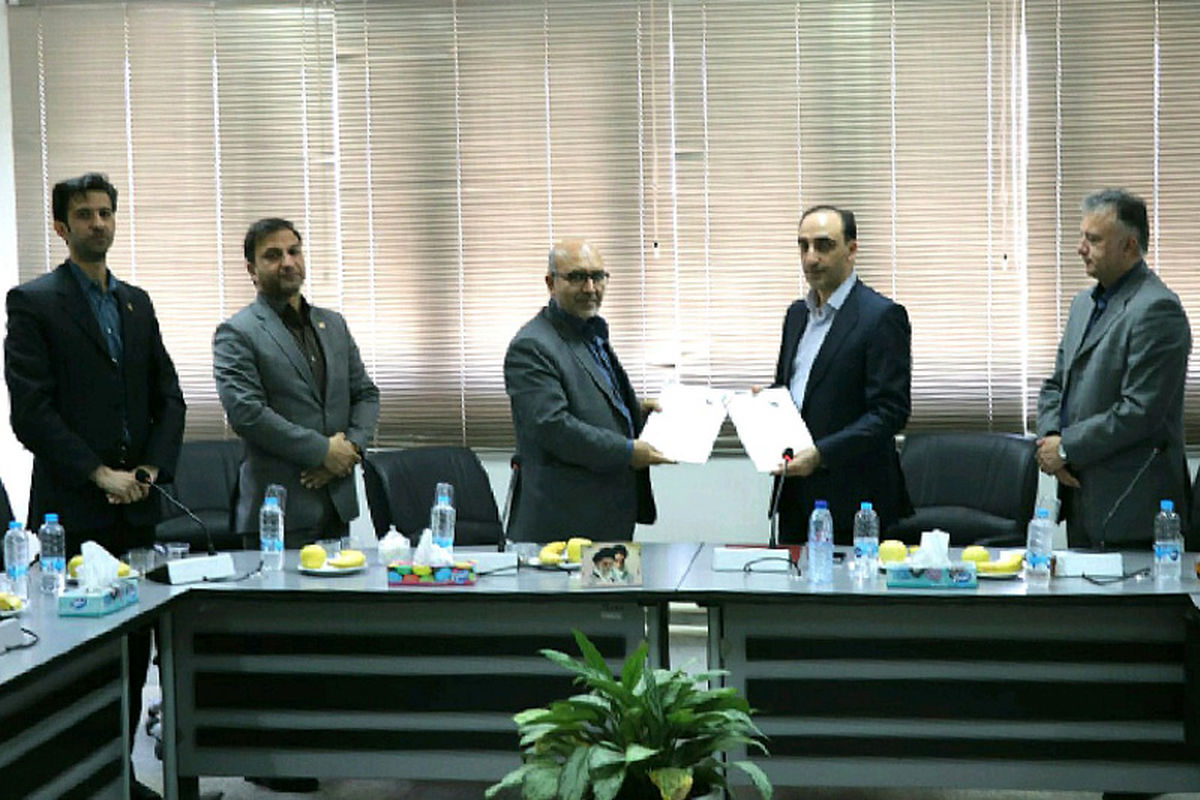 انعقاد توافق نامه همكاري بين شركت شهرك هاي صنعتي فارس و دانشگاه فني و حرفه اي استان