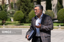 طرح بحث تغییر ارز دارو، اخلال در بازار دارویی است