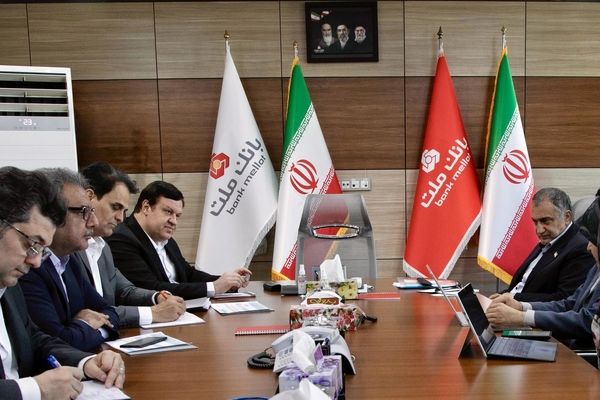 نشست مشترک مدیرعامل بانک ملت و رییس دانشگاه صنعتی شریف با موضوع حمایت از تولیدات علمی و فناورانه