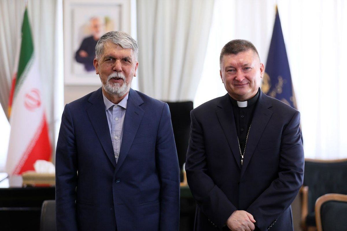 وزیر ارشاد+سفیر واتیکان