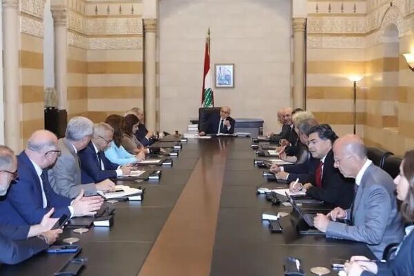 نخست‌وزیر لبنان بر لزوم عقب‌نشینی کامل رژیم صهیونیستی از این کشور تأکید کرد