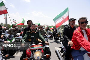 رزمایش موتورسواران جانفدا