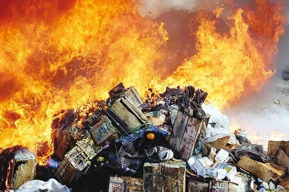 اصفهان- امحاء کالای قاچاق