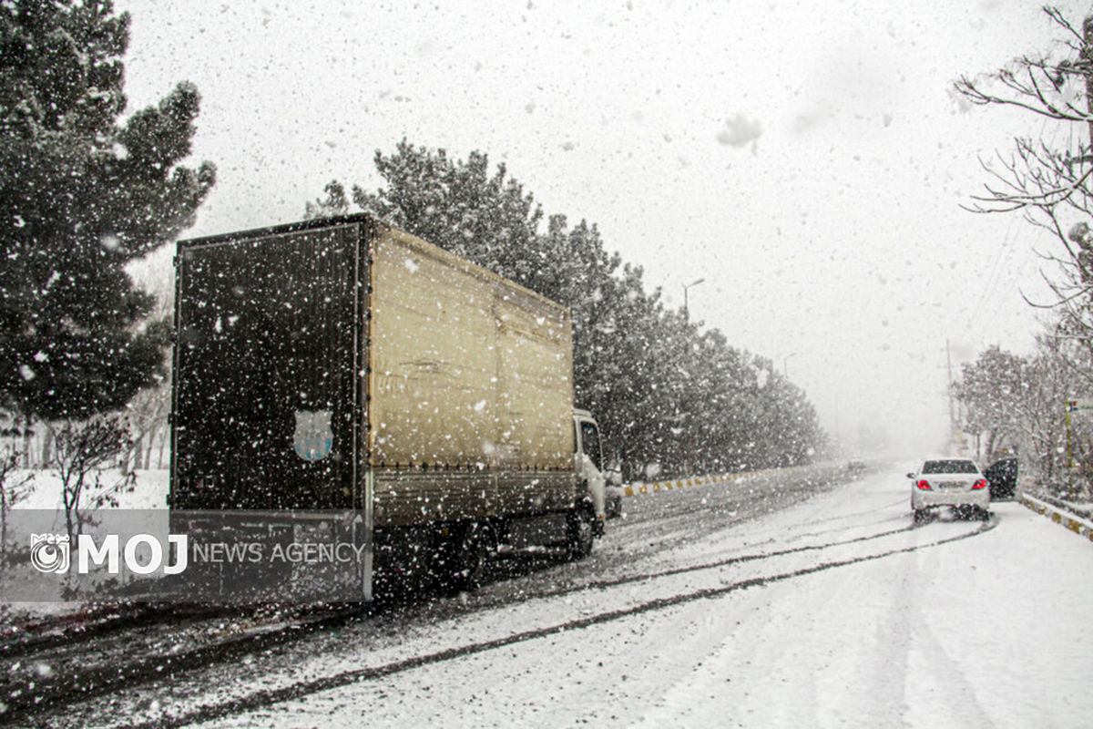 جاده های برفی