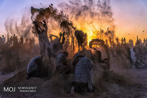 آیین خیمه برداری در نوش آباد 