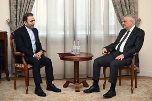 دیپلمات ایرانی با یک مقام ارشد ارمنستان رایزنی کرد