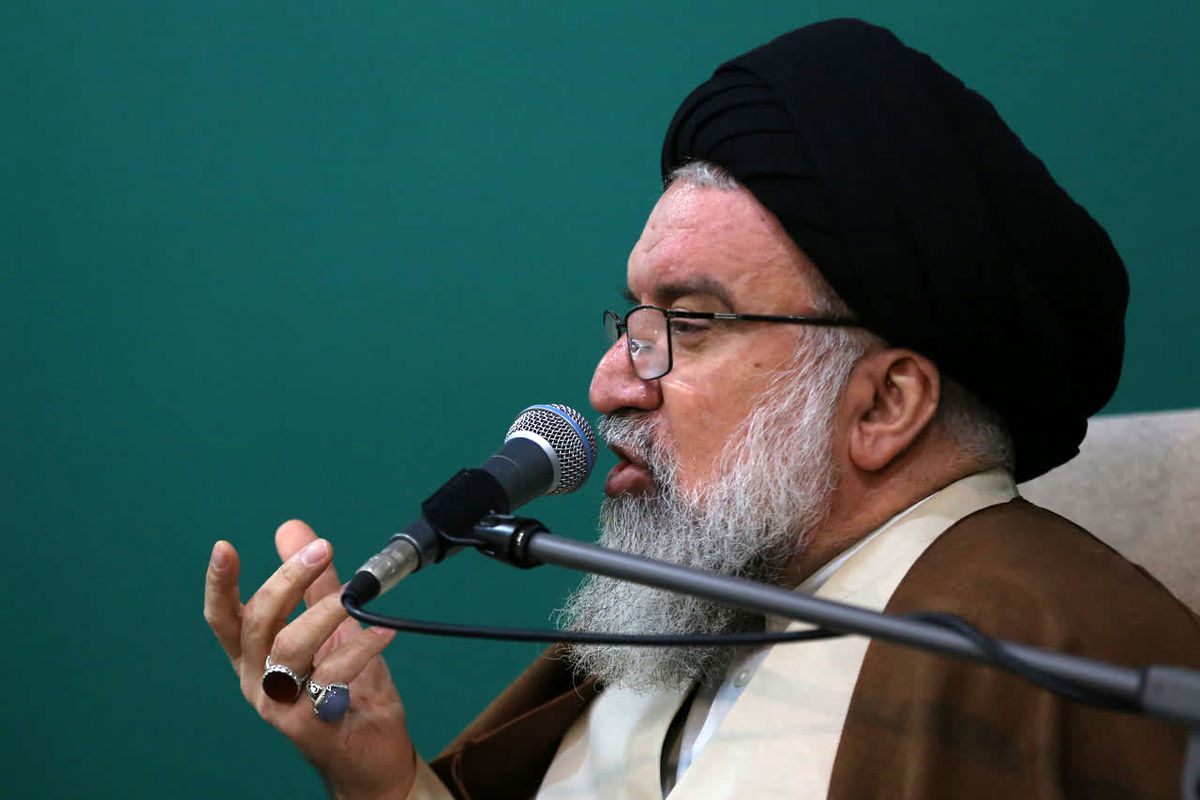 امام جمعه موقت تهران