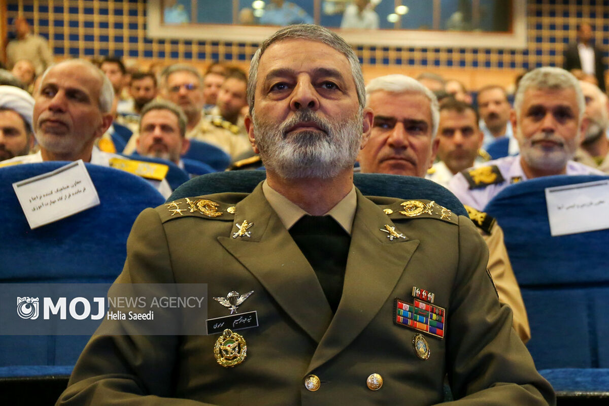 سرلشکر موسوی + رئیس ستاد کل نیروهای مسلح