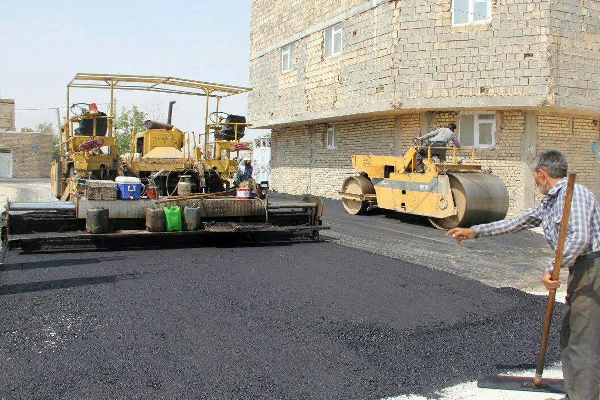 آسفالت معابر در فلاورجان