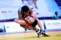 تیم منتخب کشتی فرنگی جوانان راهی قزاقستان شد