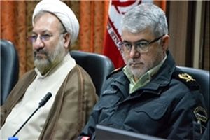 کشف 113 هزار عدد مواد محترقه از یک منزل مسکونی در اراک