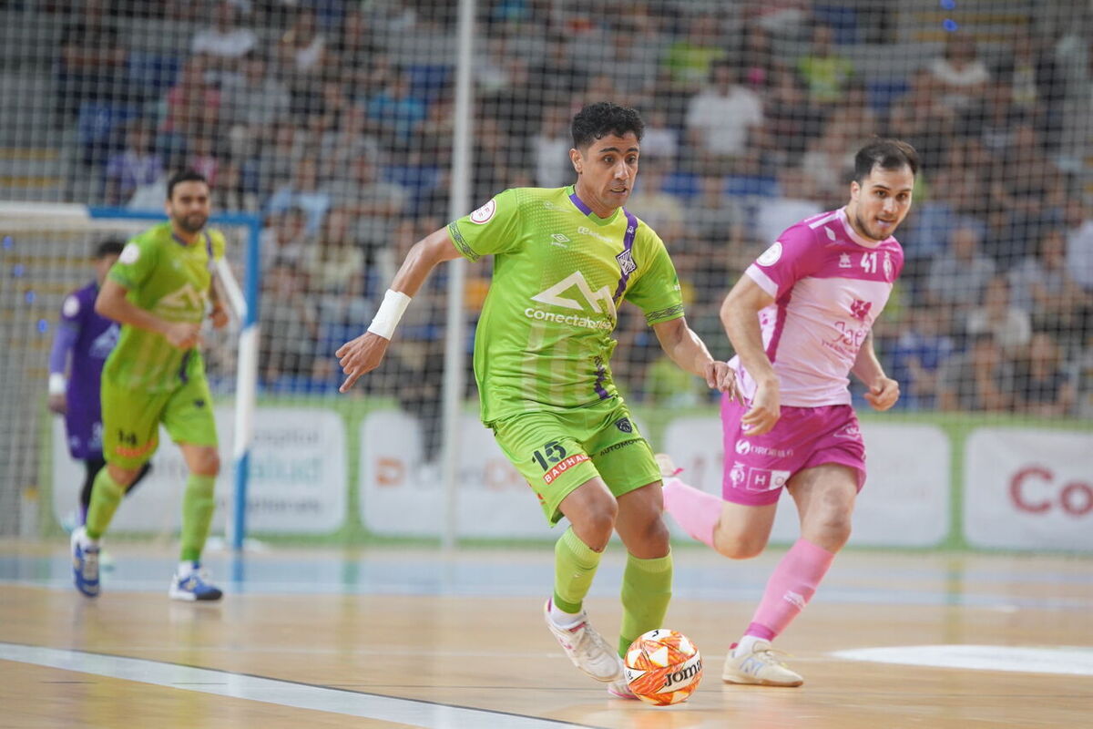 حسین طیبی
