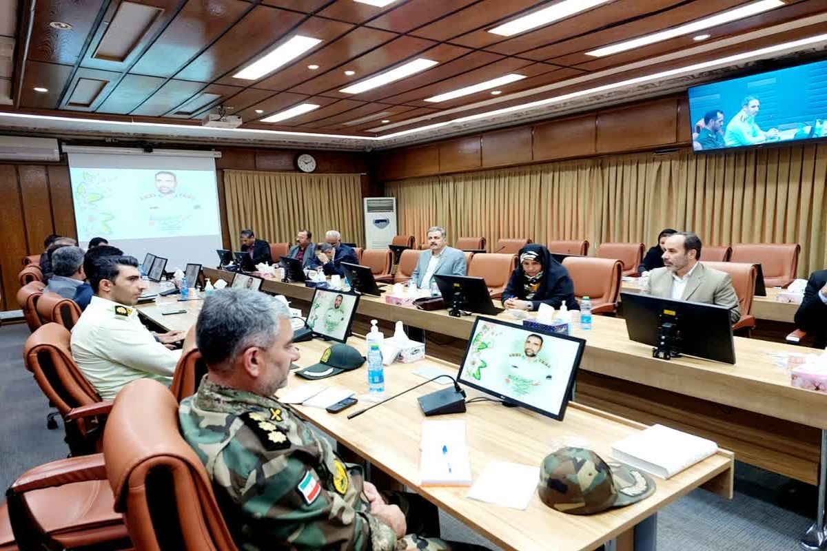 معاون سیاسی