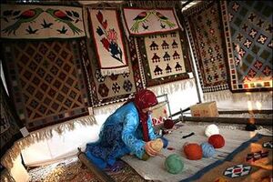 تولید ۱۴ هزار متر صنایع دستی خراسان‌رضوی توسط عشایر