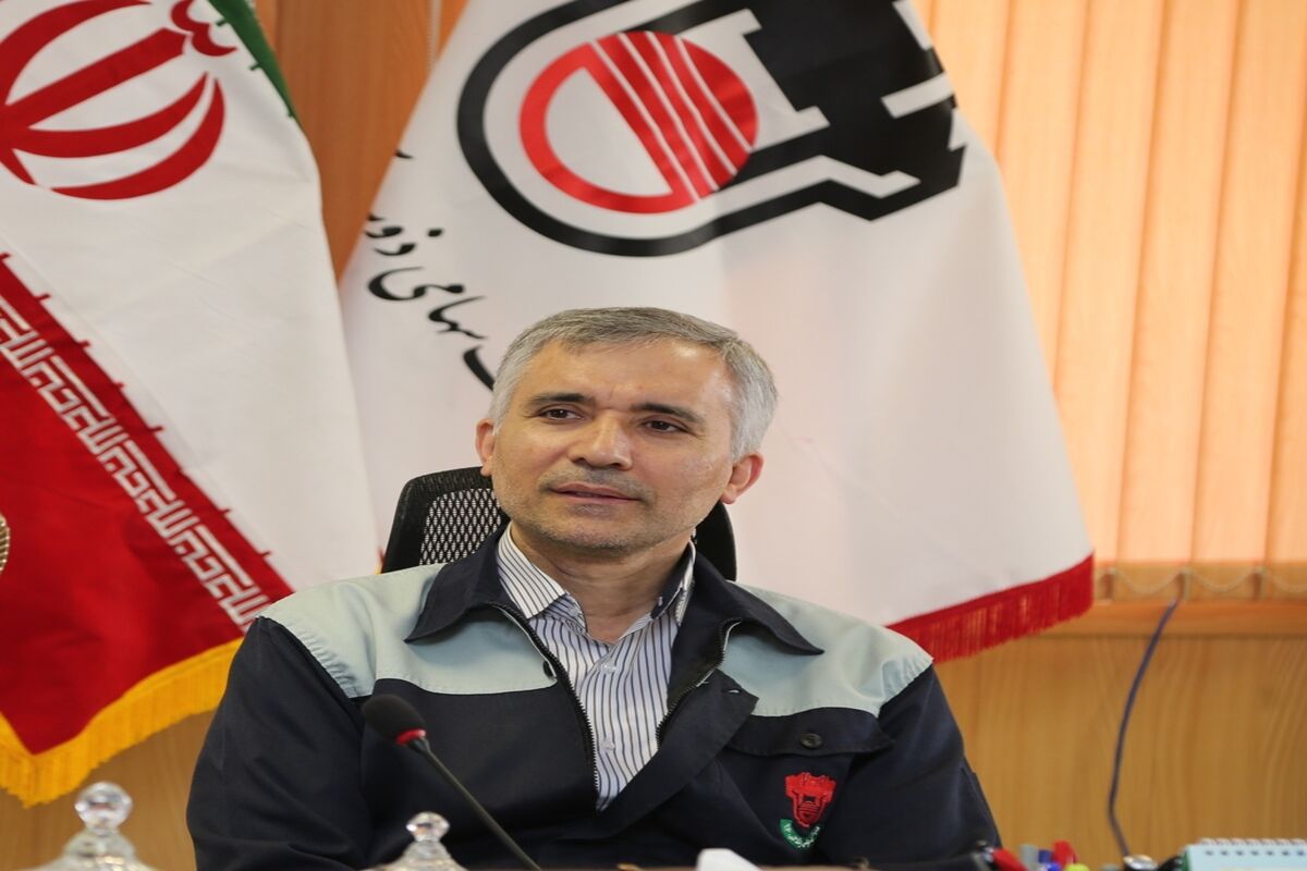 منصور یزدی زاده