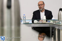 پذیرش فقر در جامعه قابل قبول نیست