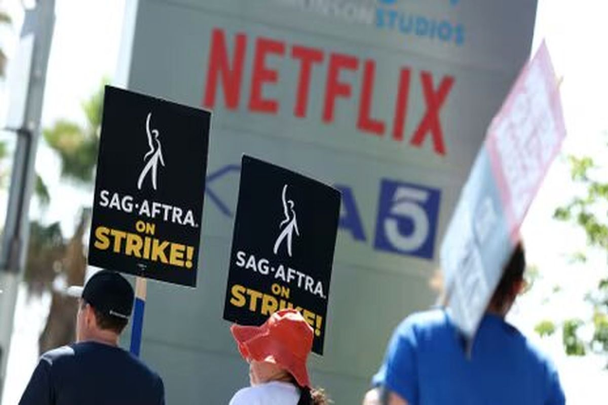 نتفلیکس هالیوود