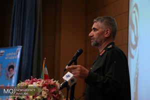 تفکر و اندیشه بسیجی اثر  تحریم ها را به حداقل رسانده است