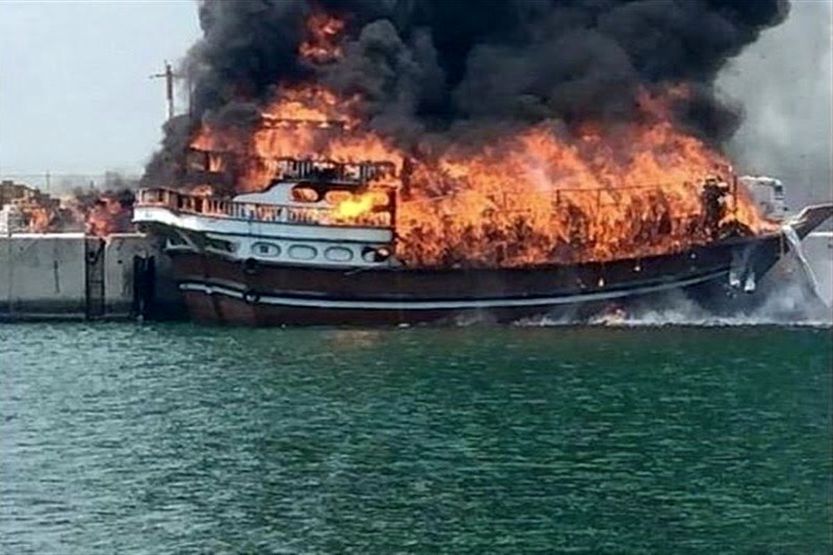 آتش سوزى لنج