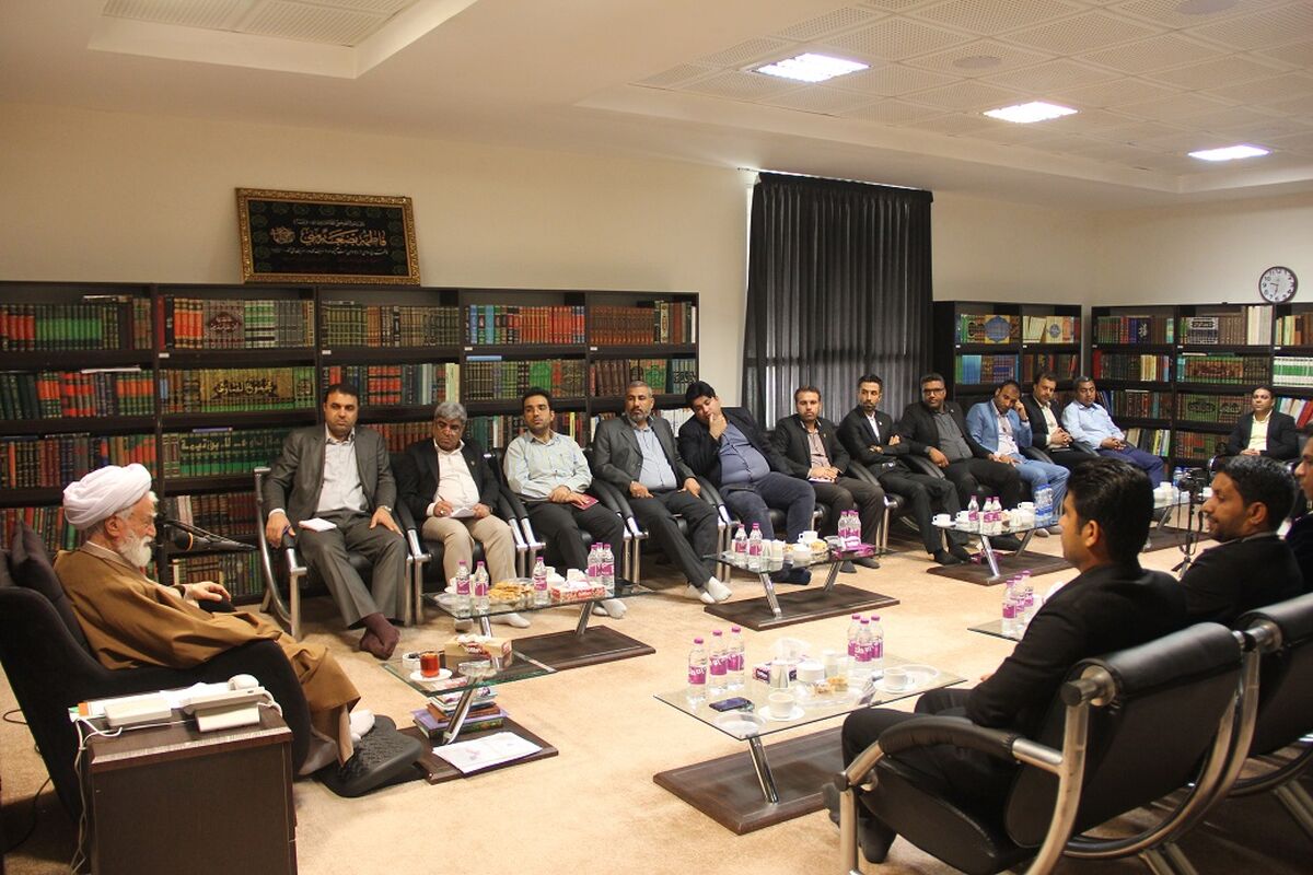 نعیم آبادی